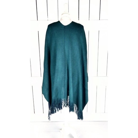Solid green woven fringe blanket kimono cover up - Picture 4 of 6